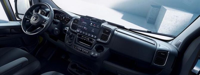 OpelMovano-2.jpg (banner_mobile_default)